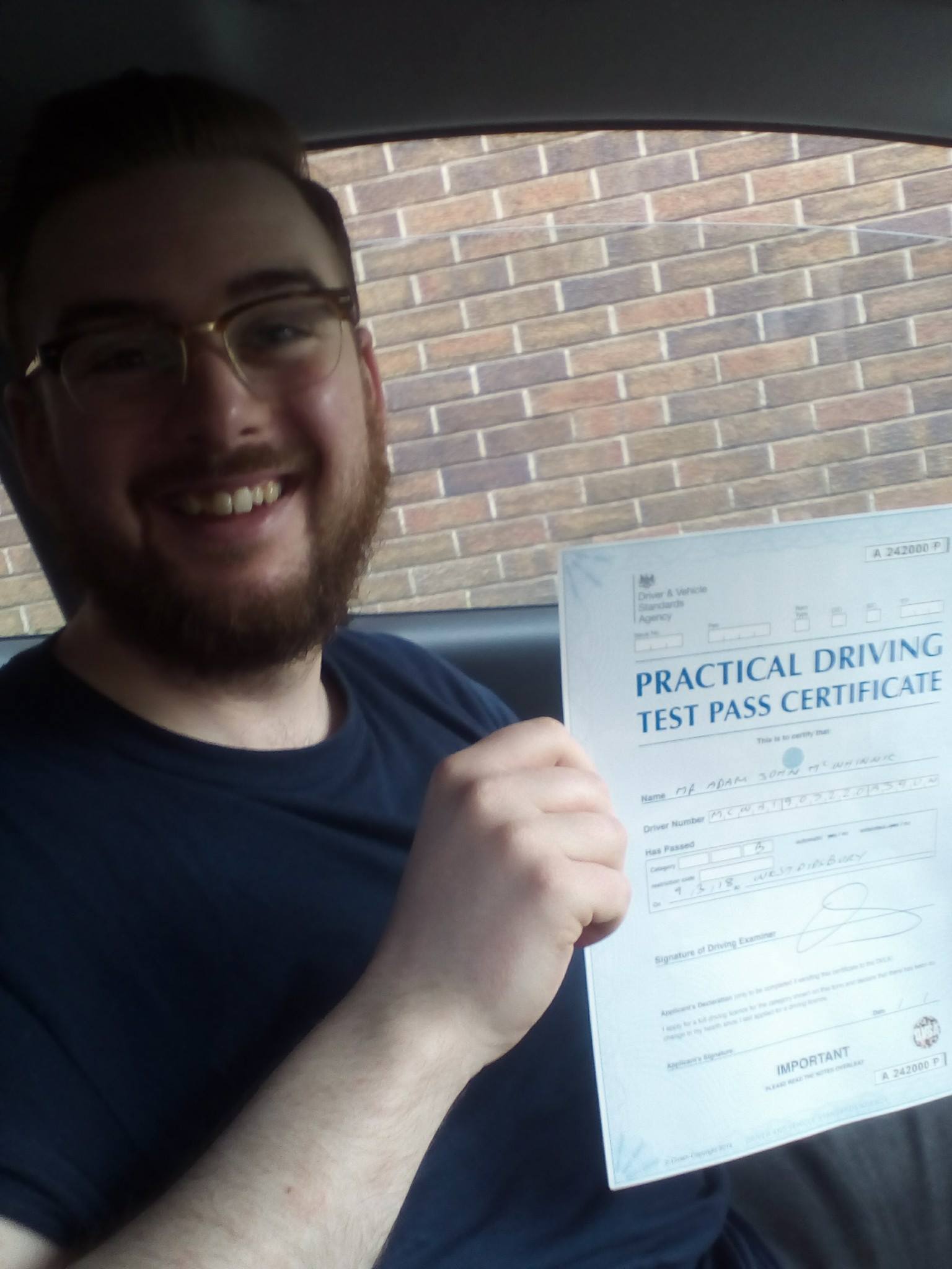 28959261_1787261654651744_8043710692928258048_o